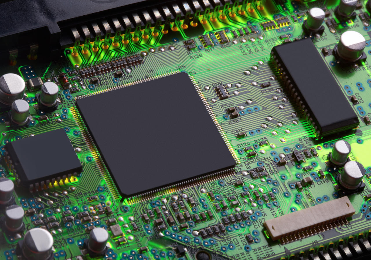 回收博通以太網(wǎng)IC，安森美IGBT模塊，賽靈思FPGA芯片，Microchip傳感器